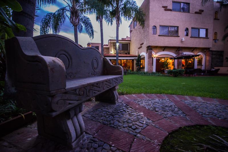Hotel La Mansion Del Sol Zapopan Bagian luar foto